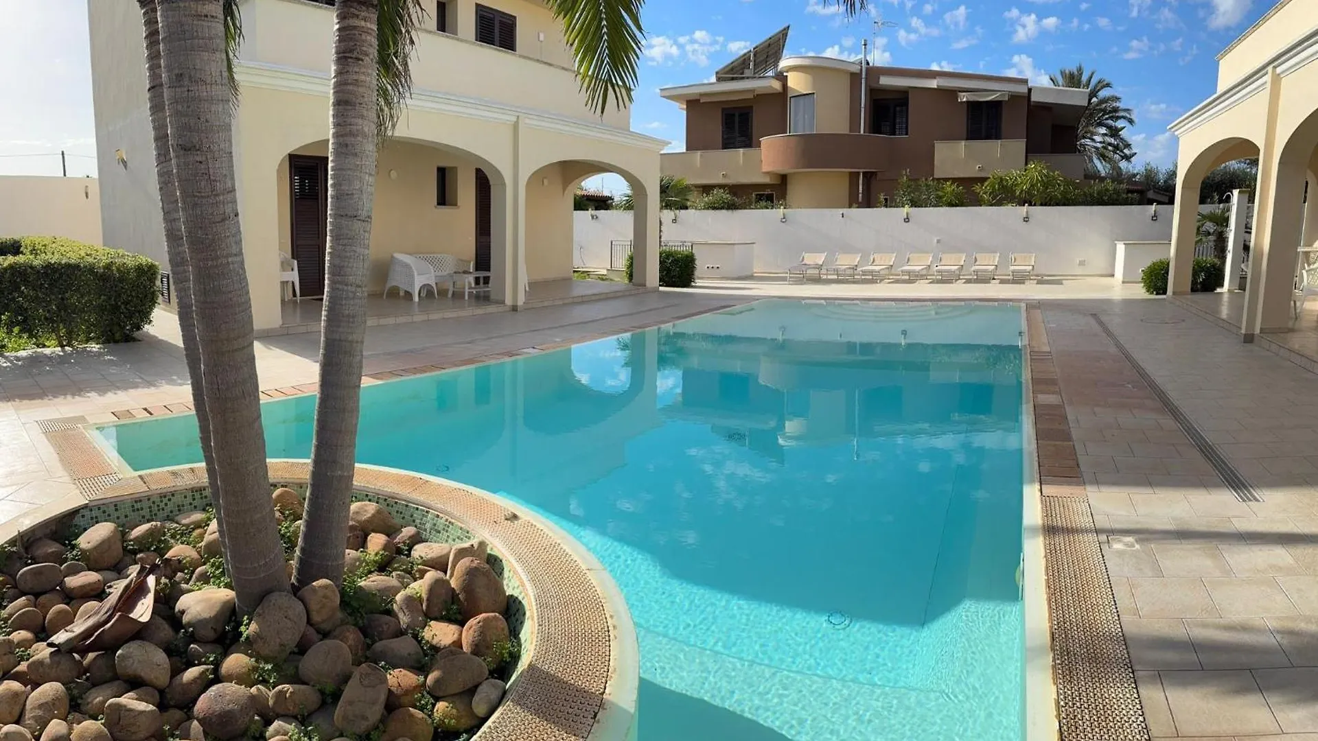 Oasi Tortuga Residence Appartamento 1 Con Piscina E Barbecue H 24 Mazara del Vallo
